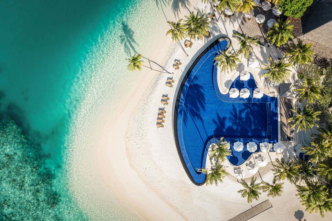 Hovedpoolen på Conrad Maldives Rangali Island, Maldiverne