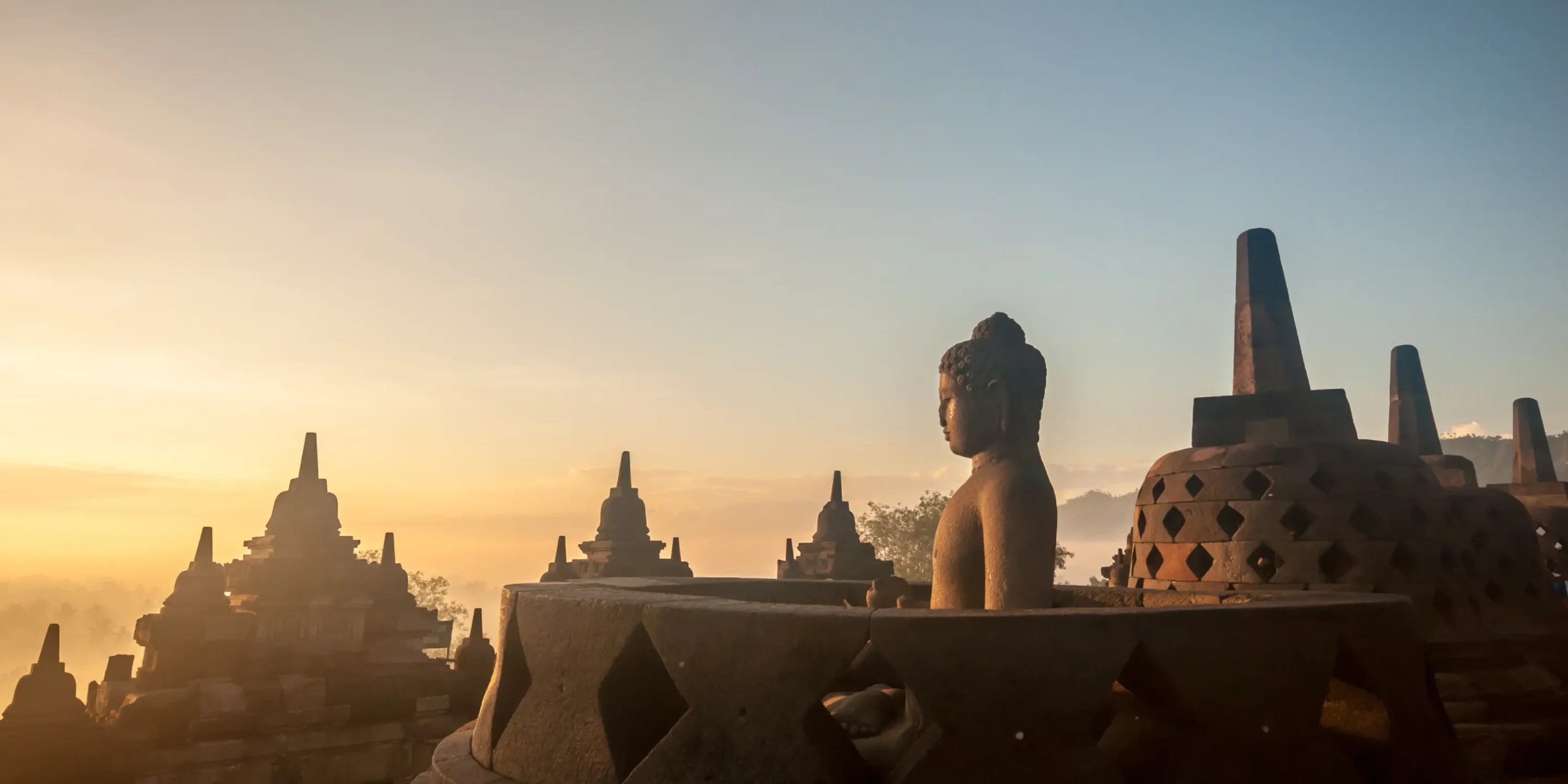 Borobudur på Java er det største buddhistiske tempel i verden