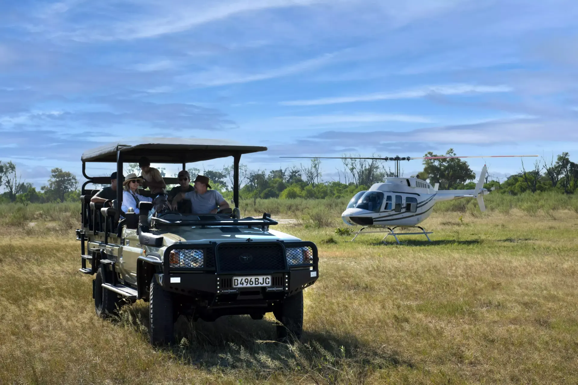 Atzaró Okavango Camp i Botswana, Afrika tilbyder også safari i helikopter