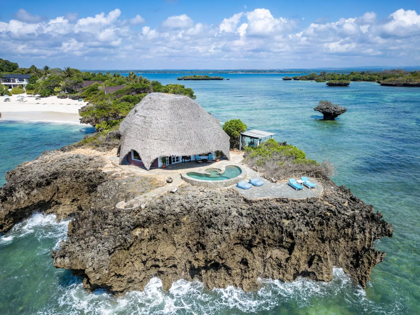 Suite on the Rock på Chale Island Resort, Kenya, Afrika