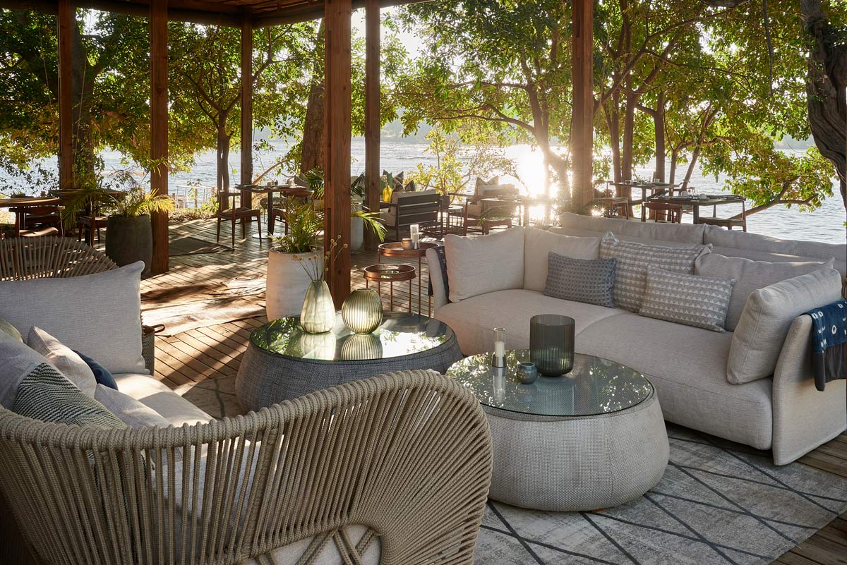 Fællesområder i afdelingen Island Treehouses på Victoria Falls River Lodge, Zimbabwe