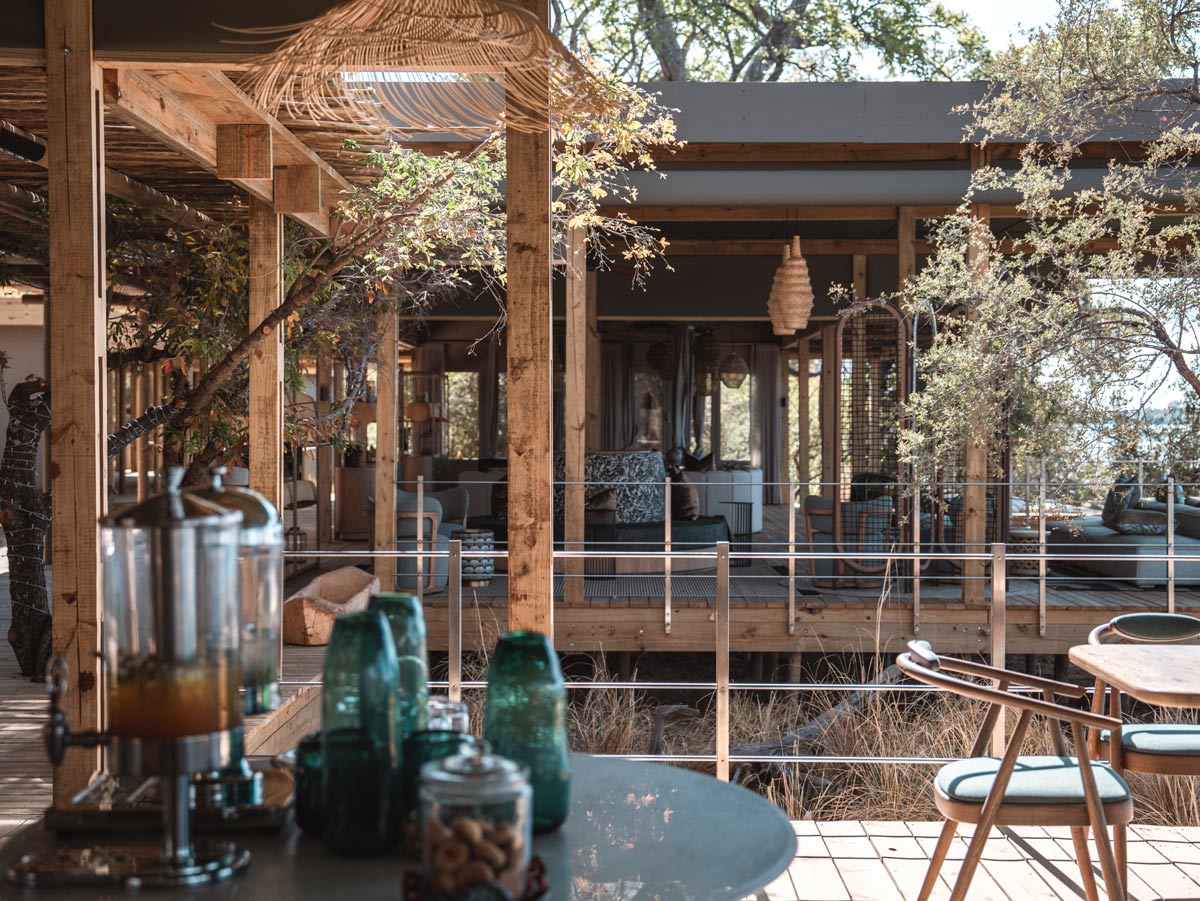 Fællesområder i afdelingen Malachite Luxury på Victoria Falls River Lodge, Zimbabwe