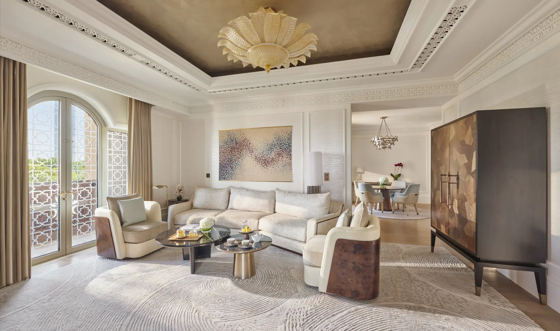 Stue i Panoramic Sea View Suite på Emirates Palace Mandarin Oriental, Abu Dhabi