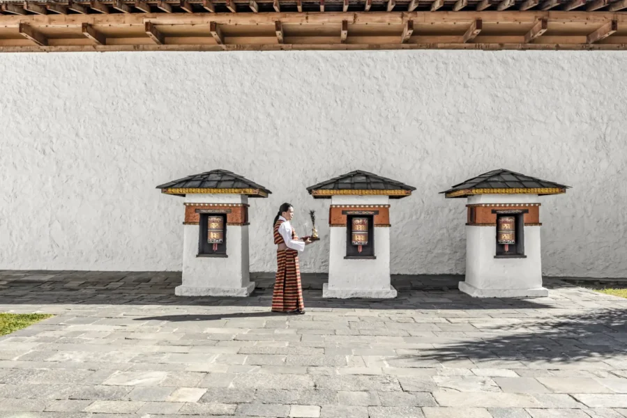 Bedruller i gårdrummet på Amankora Thimphu Lodge i Bhutan