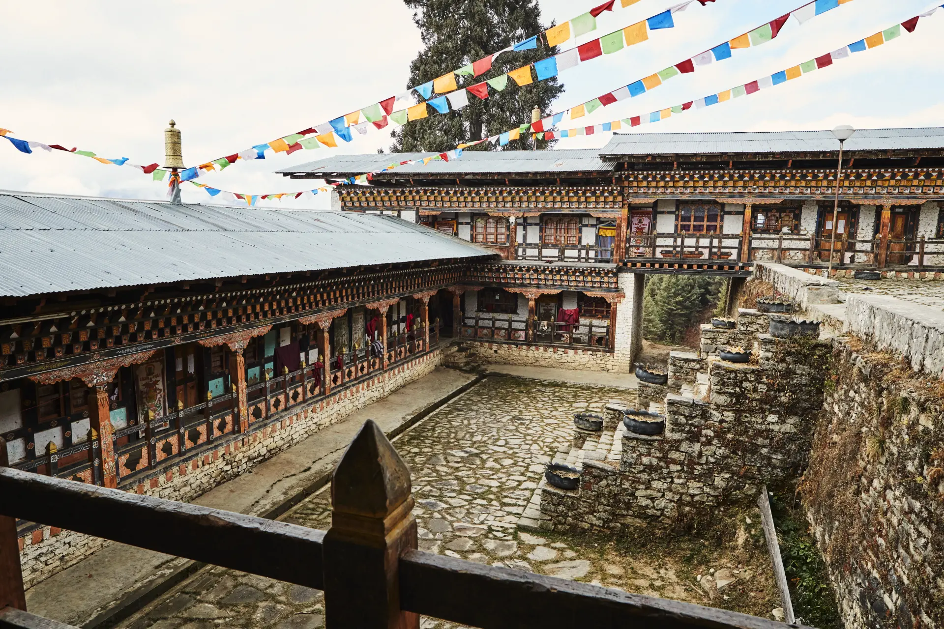 Pedtseling Monestary nær Six Senses Bumthang, Bhutan