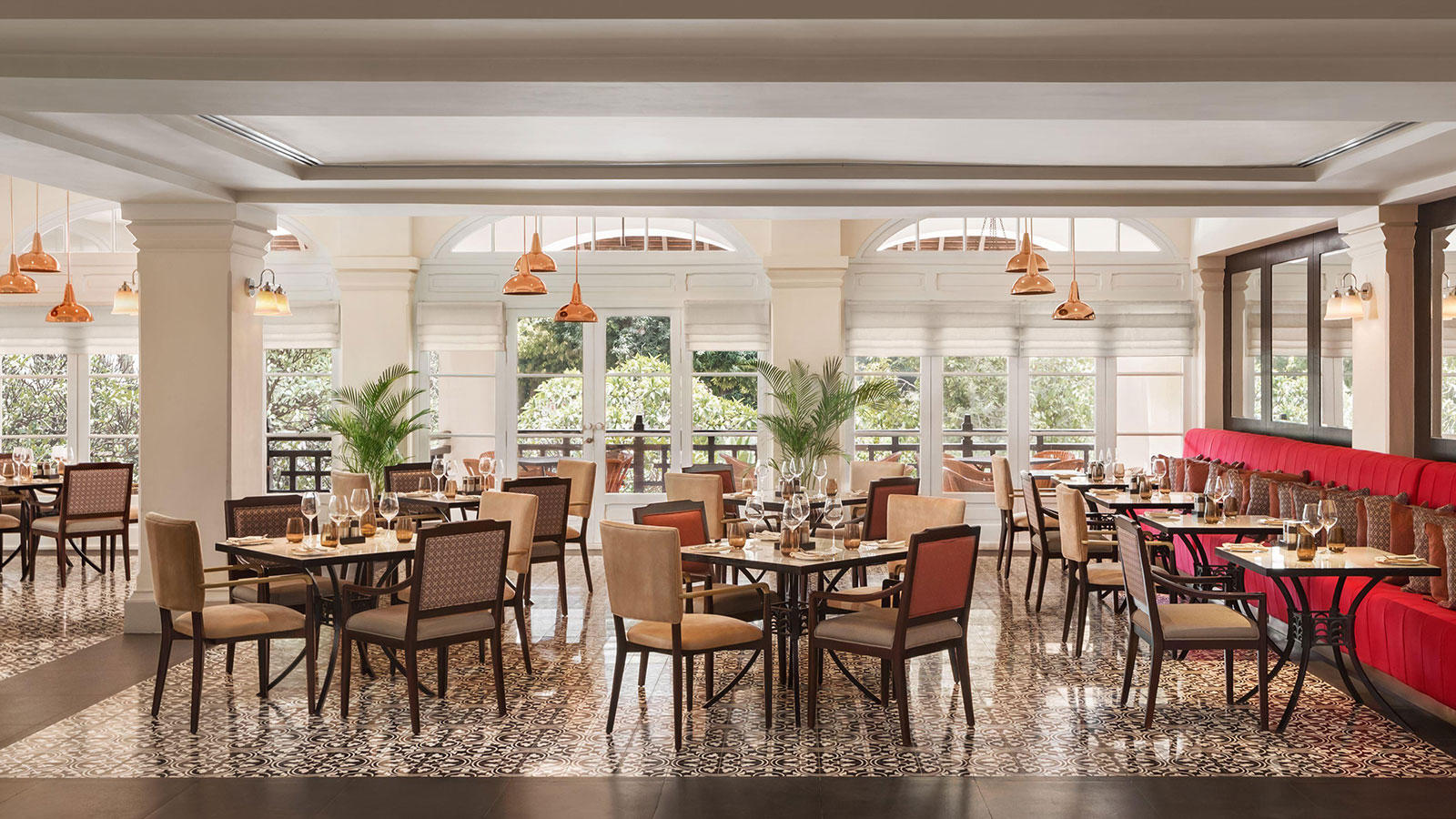 Restaurant på Raffles Le Royal Phnomn Penh i Cambodia