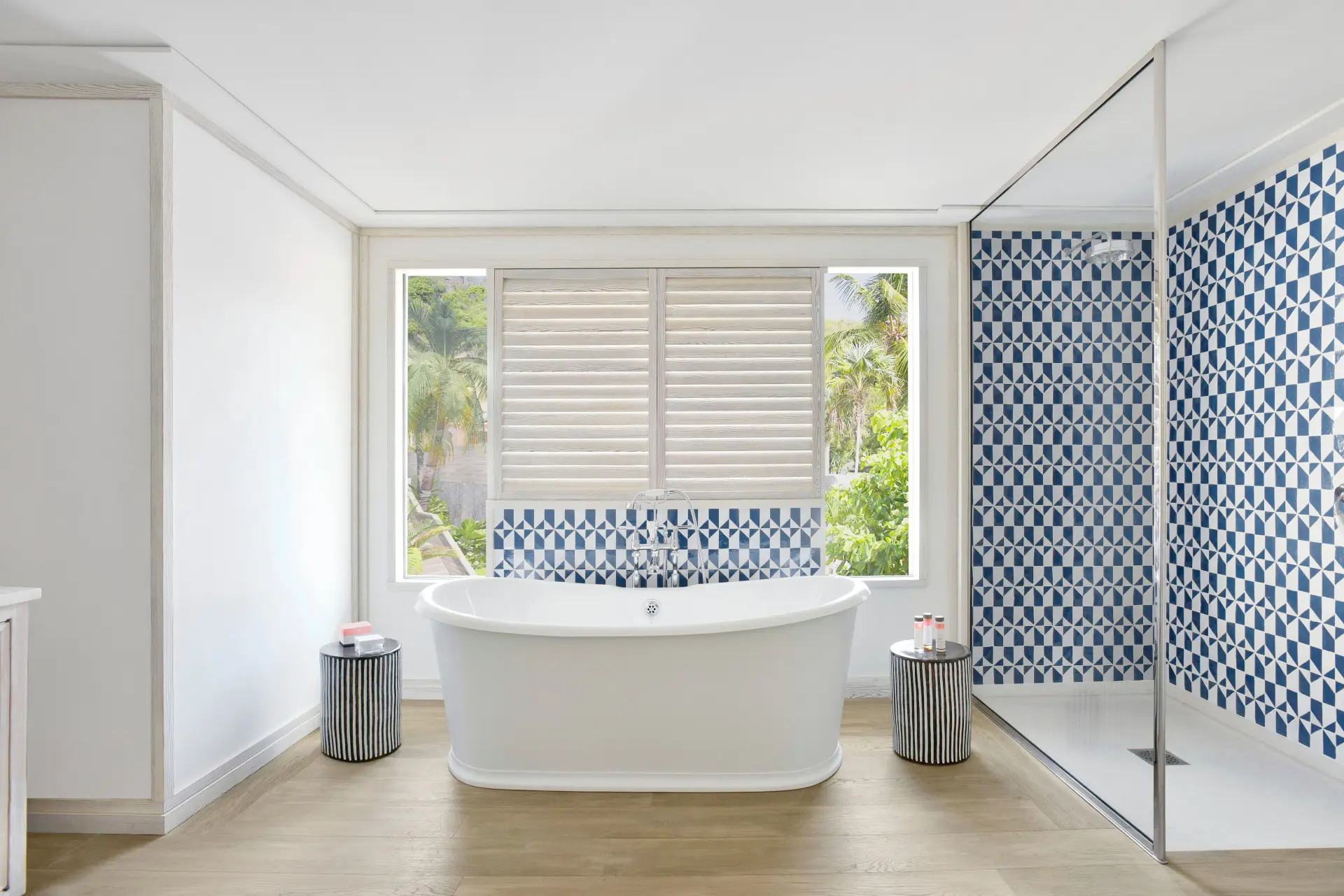 Badeværelse i Beach Suite på Cheval Blanc-St Barth, Caribien