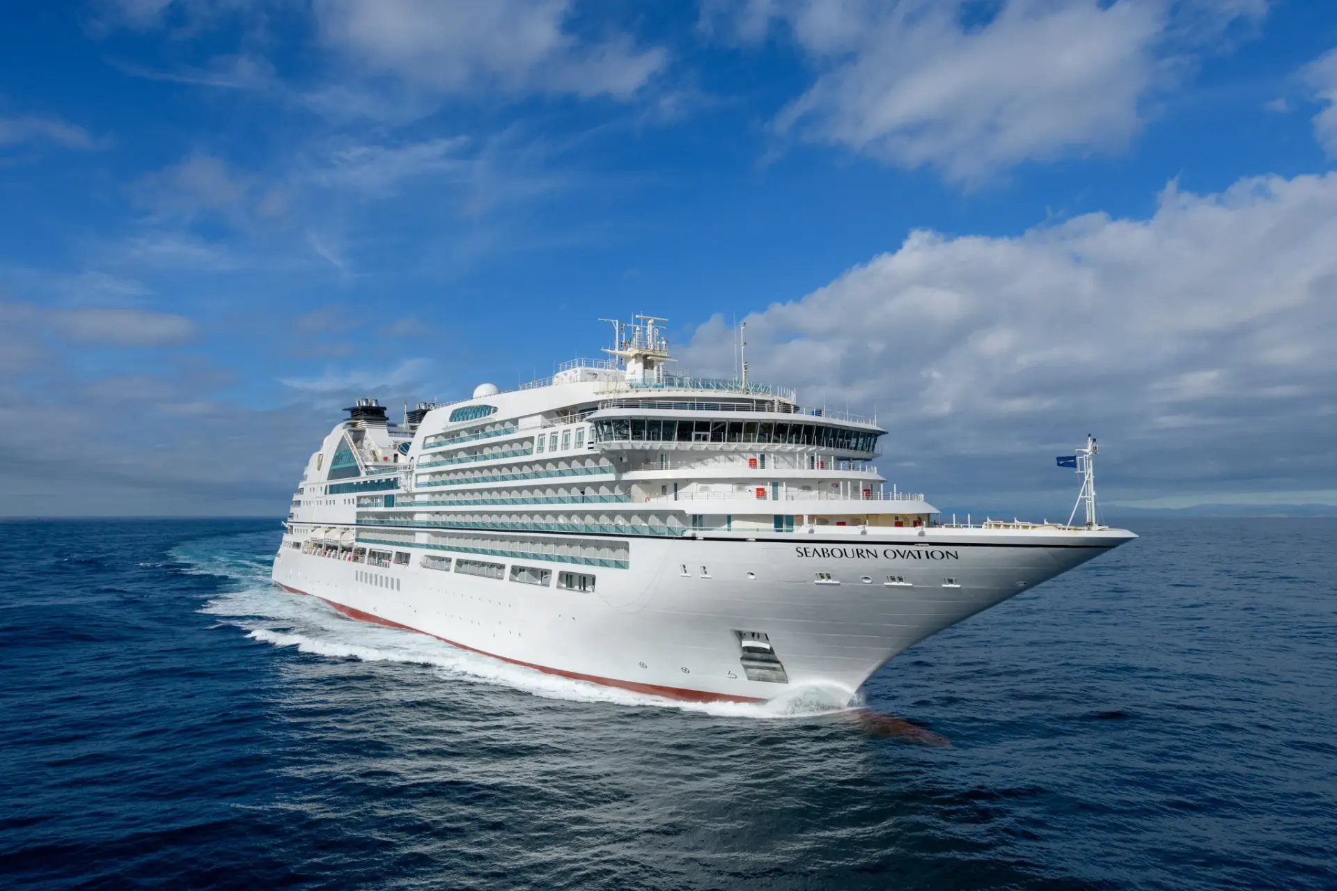 Seabourn Ovation på åbent hav
