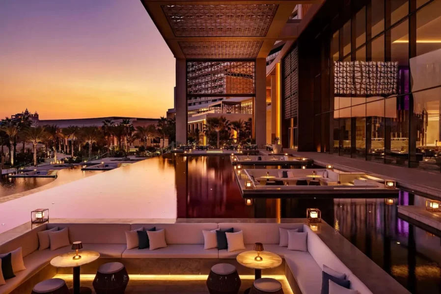 Aftenstemning i loungen på Atlantis The Royal, Dubai
