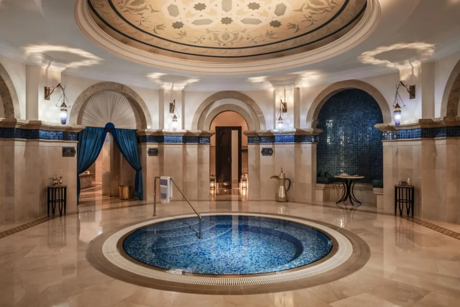 Wellness, hammam og pool i fortryllende omgivelser på One&Only Royal Mirage, Dubai