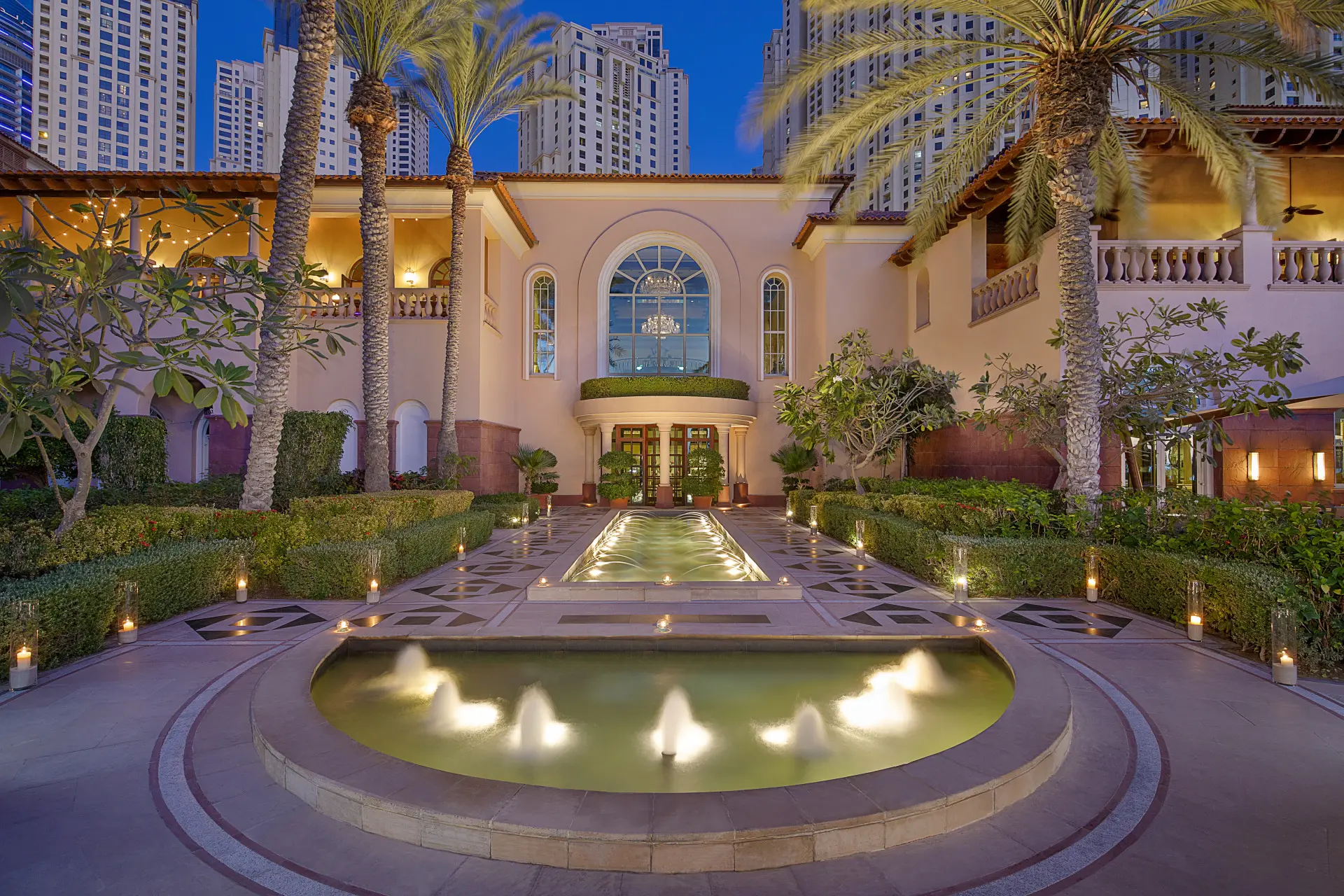 Velkommen til The Ritz-Carlton, Dubai
