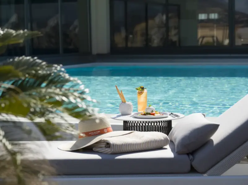 Pool på Hôtel de Paris Saint-Tropez, Frankrig