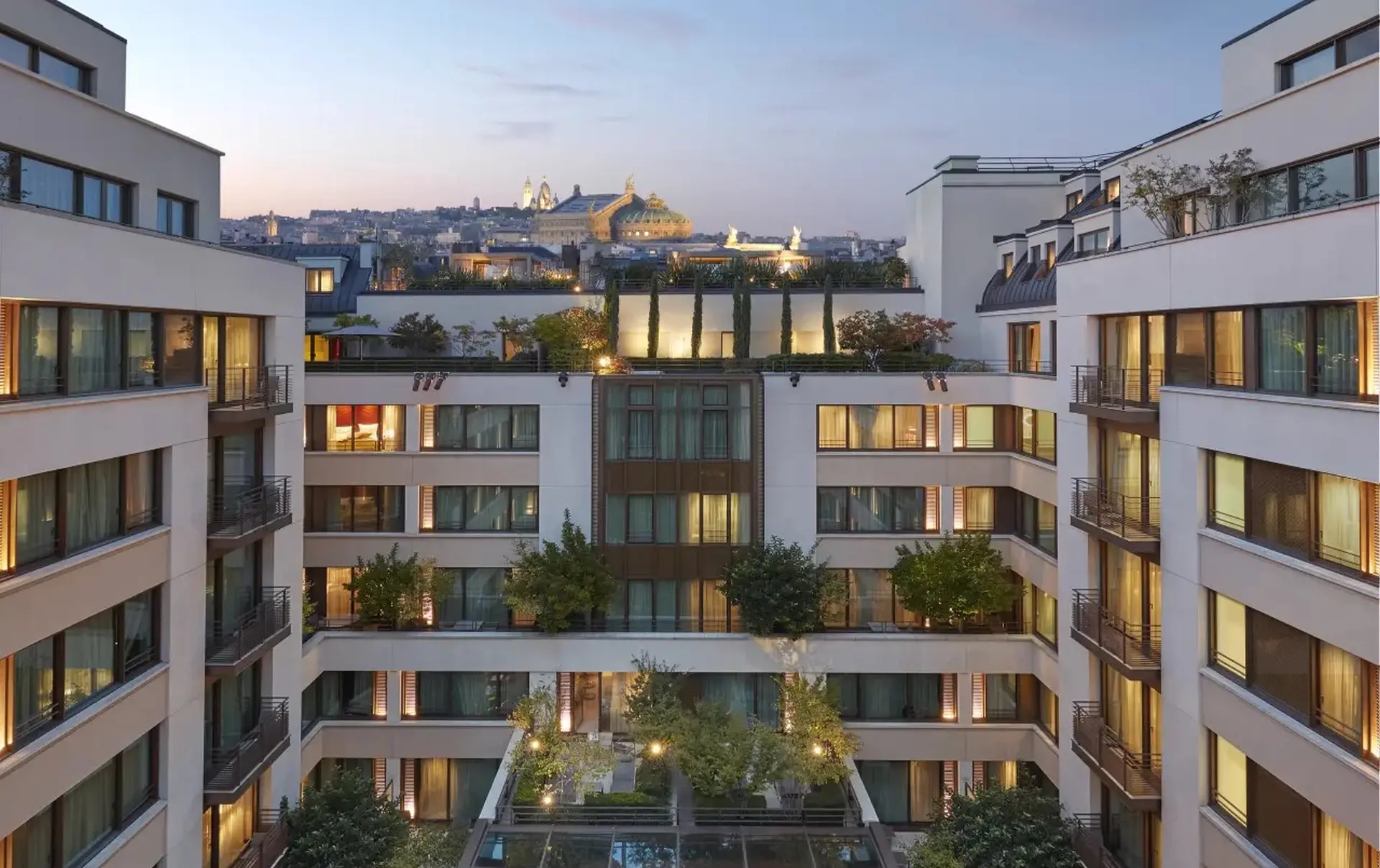 Luftfoto af gård på Mandarin Oriental Paris, Frankrig