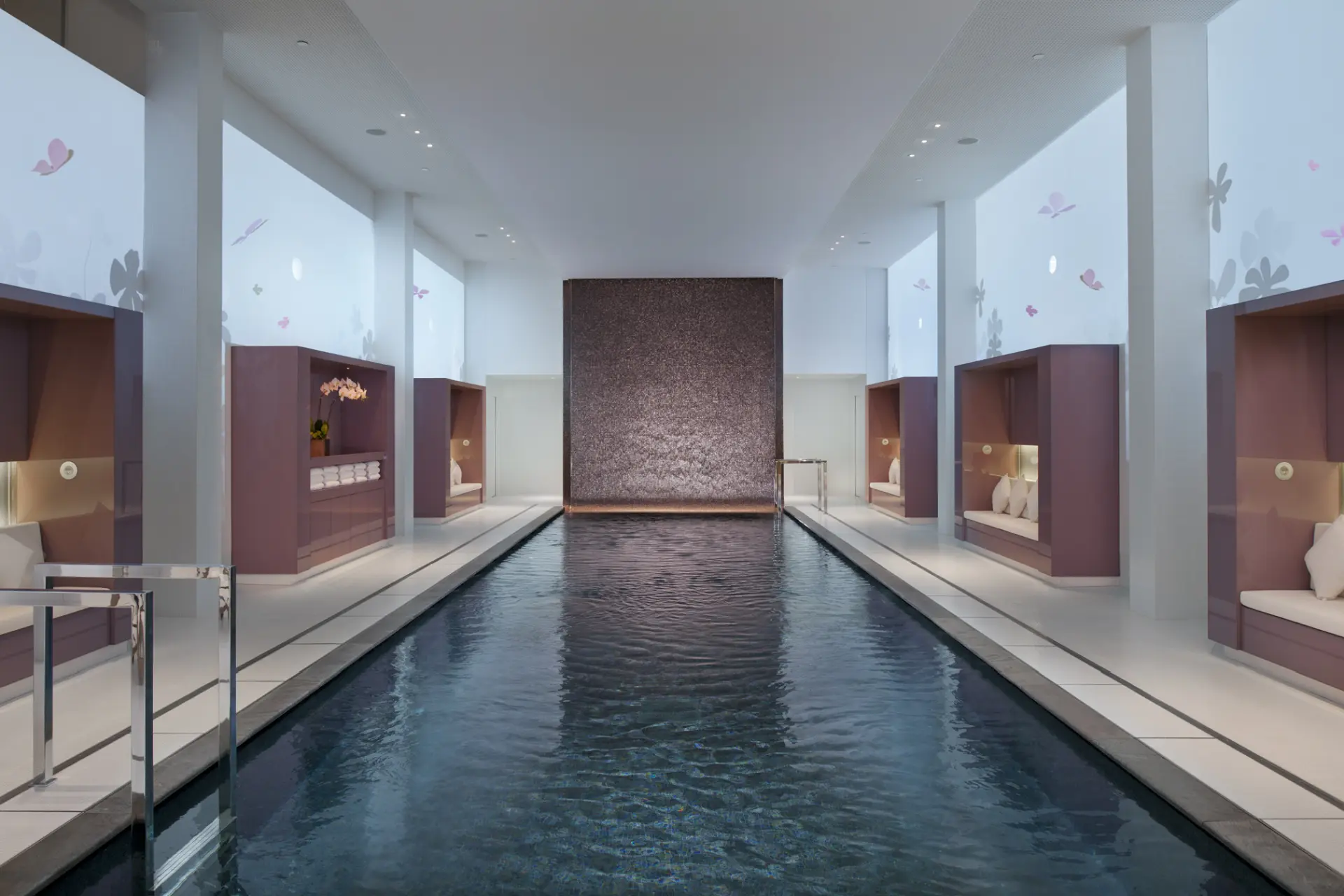 Indendørs pool på Mandarin Oriental Paris, Frankrig