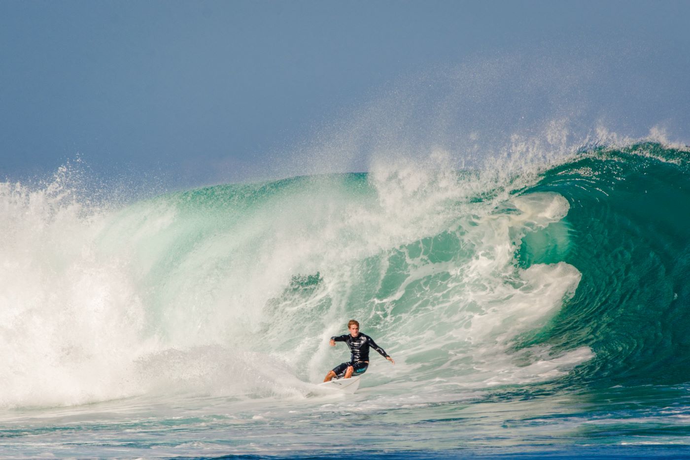 Surfing i verdensklasse ved NIHI Sumba, Indonesien