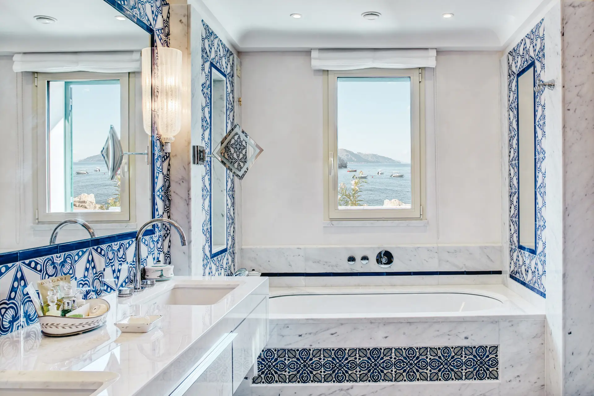 Badeværelse i suite på Villa Sant'Andrea, A Belmond Hotel, Italien