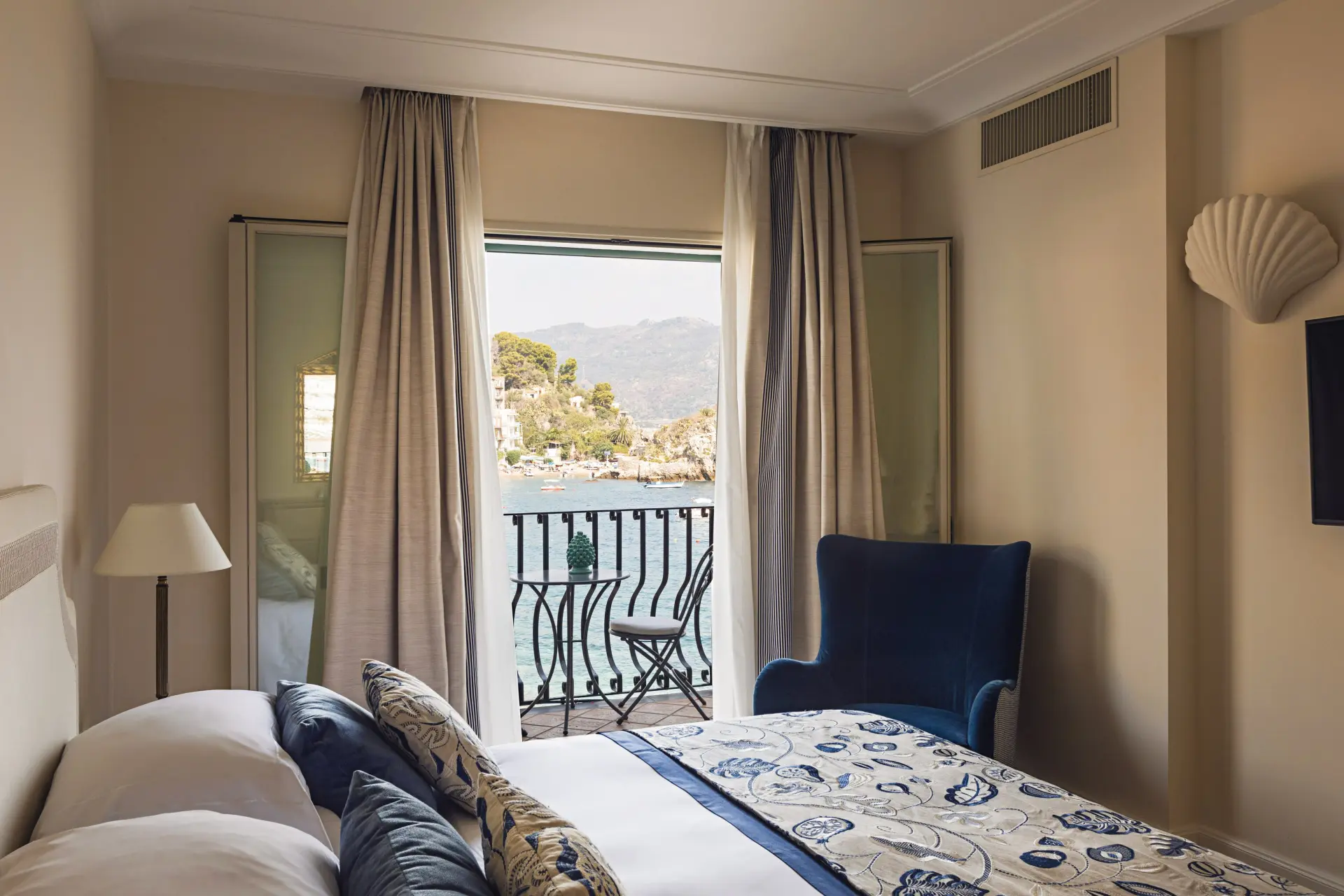 Soveværelse i suite på Villa Sant'Andrea, A Belmond Hotel, Italien