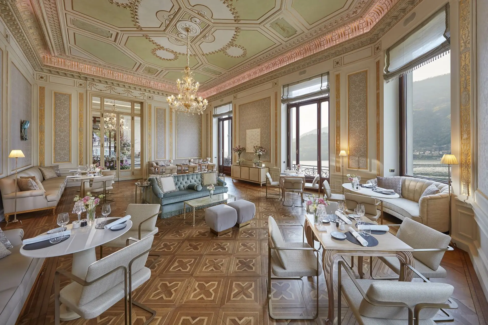 CO.MO Bar and Bistrot på Mandarin Oriental – Lago di Como, Italien