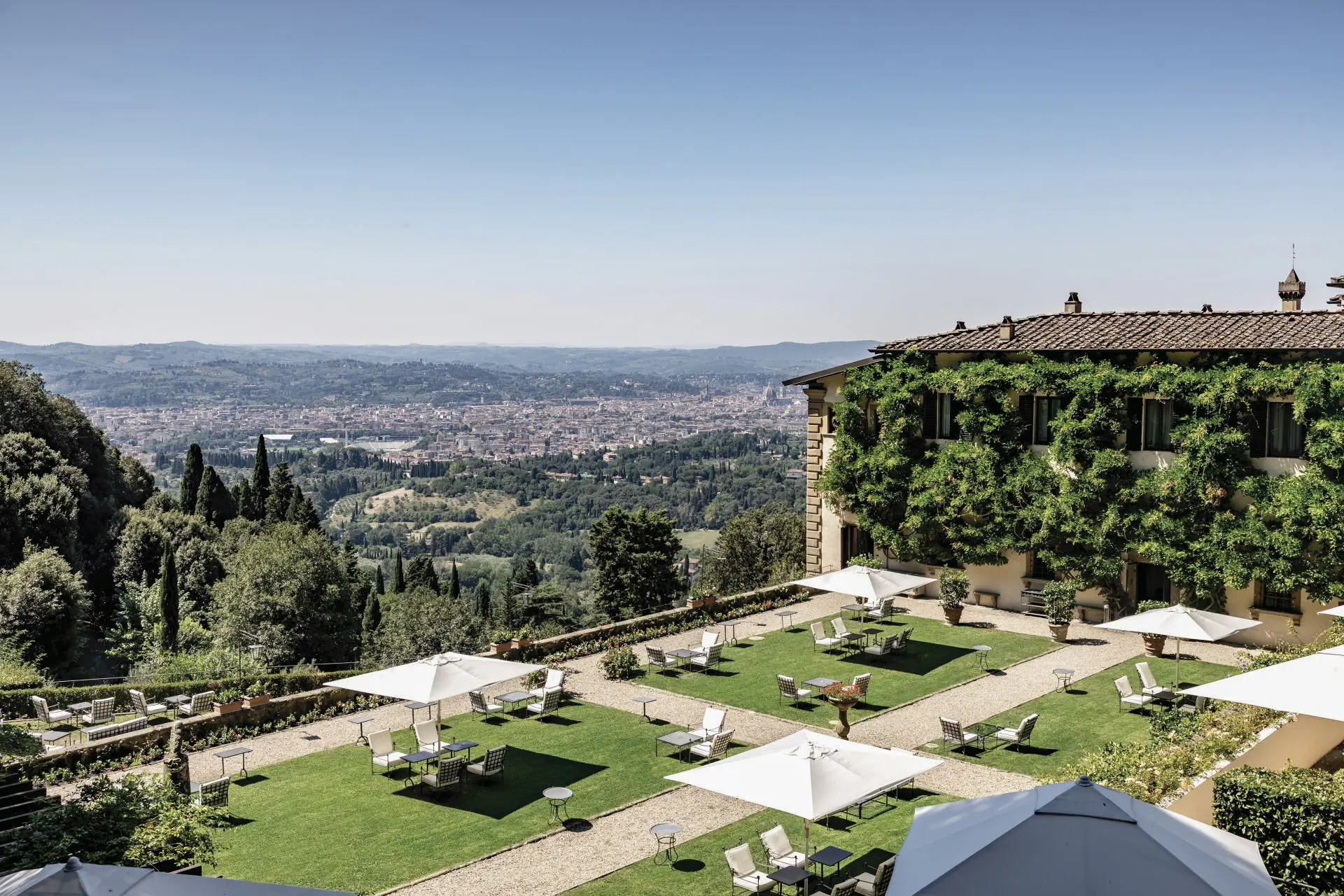 Udsigt fra den grønne terrrasse på Villa San Michele, A Belmond Hotel, Italien