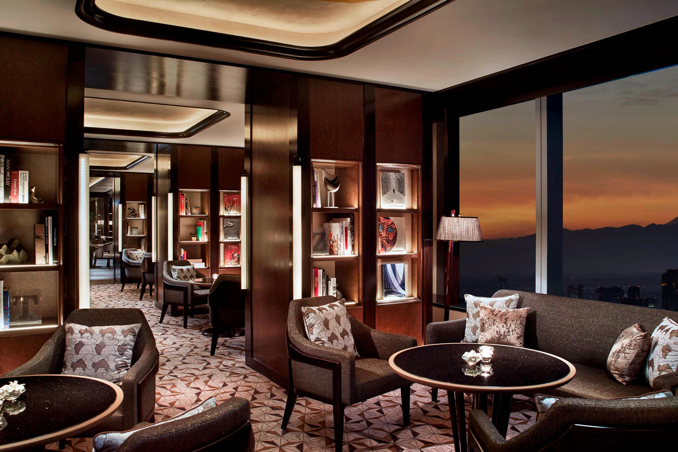Lounge om aftenen på Ritz Carlton i Japan