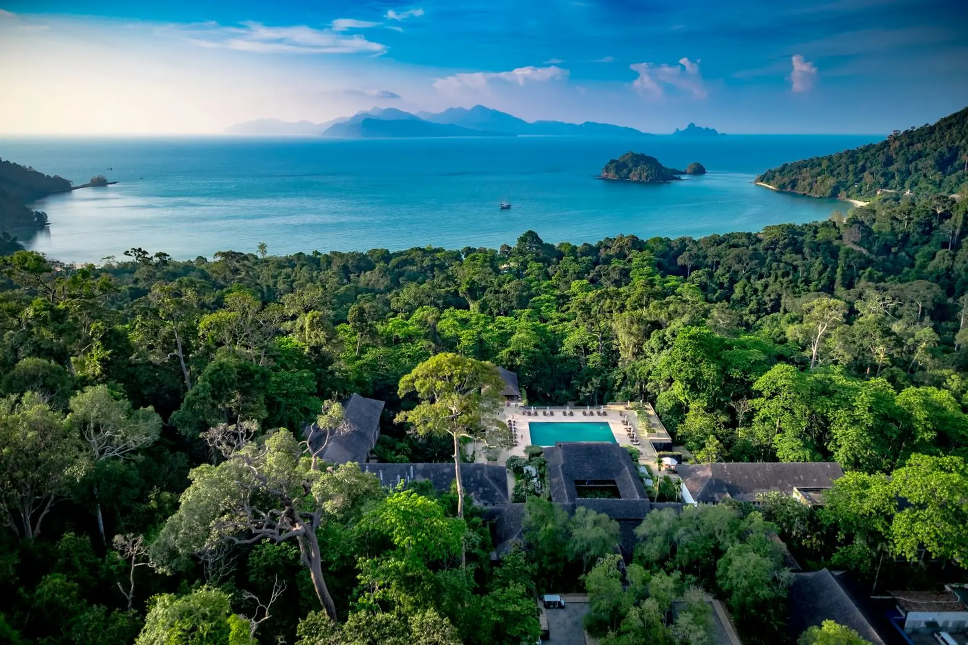 luftfoto over hotellet af The Datai Langkawi i Malaysia