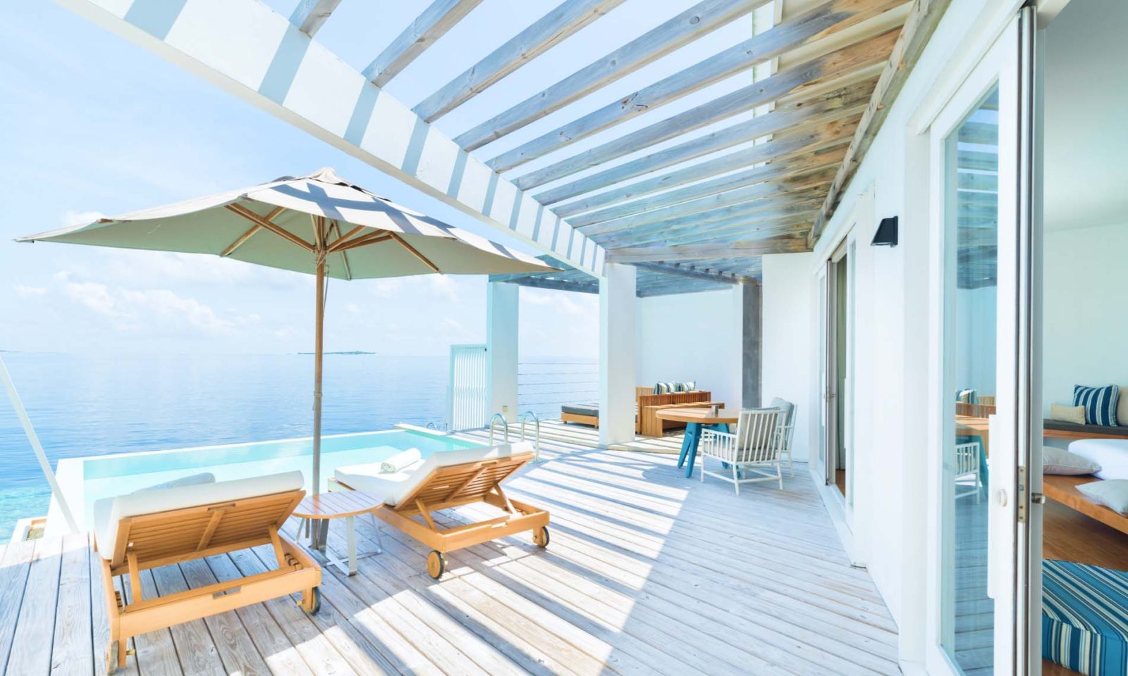 1-vær. Reet Water Villa på Amilla Maldives Resort, Maldiverne