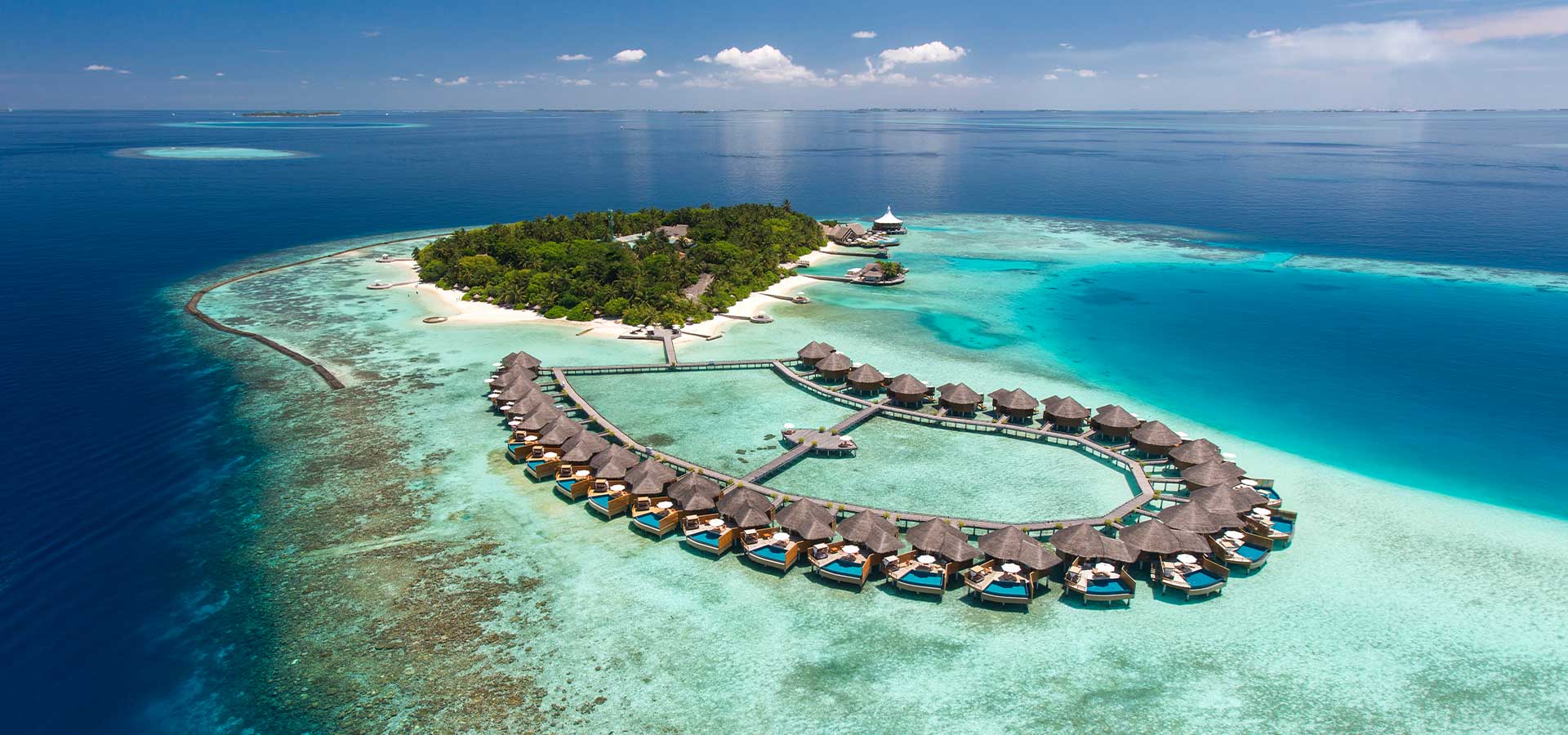 Baros Maldives, Maldiverne