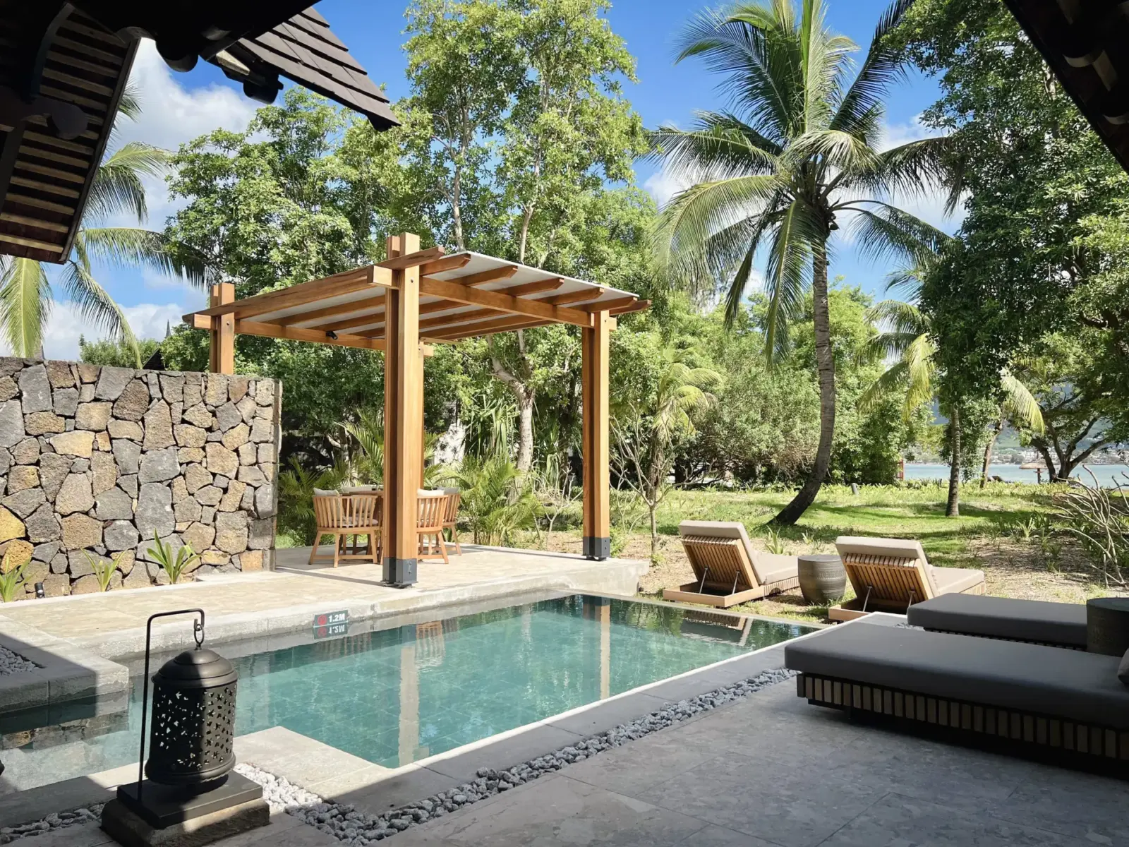 Beachfront Suite med pool og adgang til stranden på Maradiva Villas Resort & Spa, Mauritius