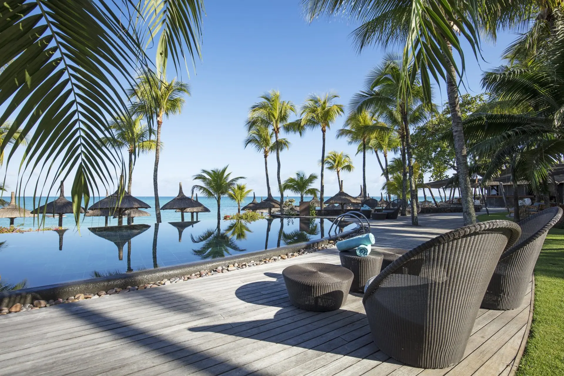 Poolområde på Royal Palm Beachcomber Luxury, Mauritius