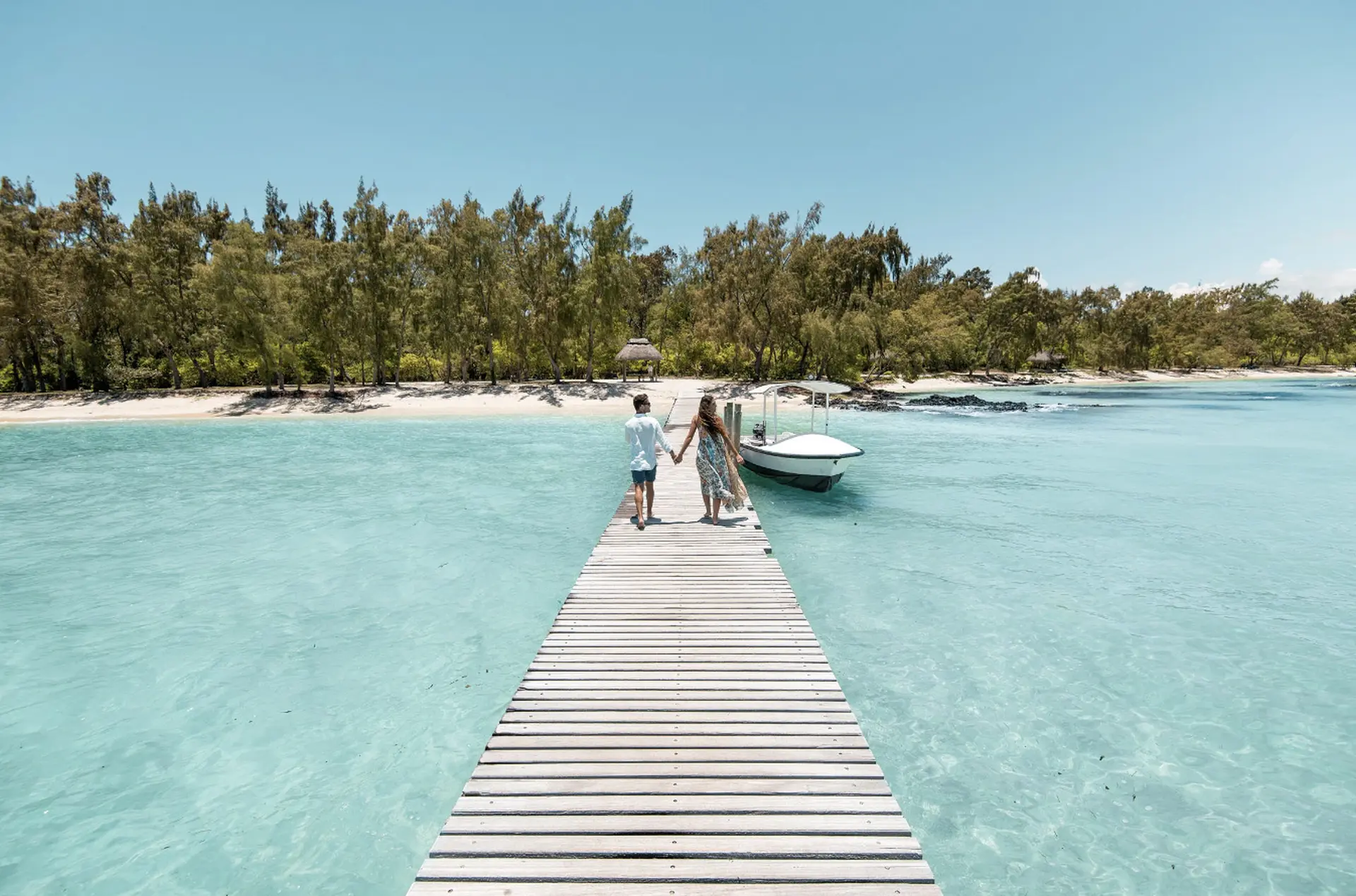 Par ankommer via mole til Shangri-La Le Touessrok, Mauritius