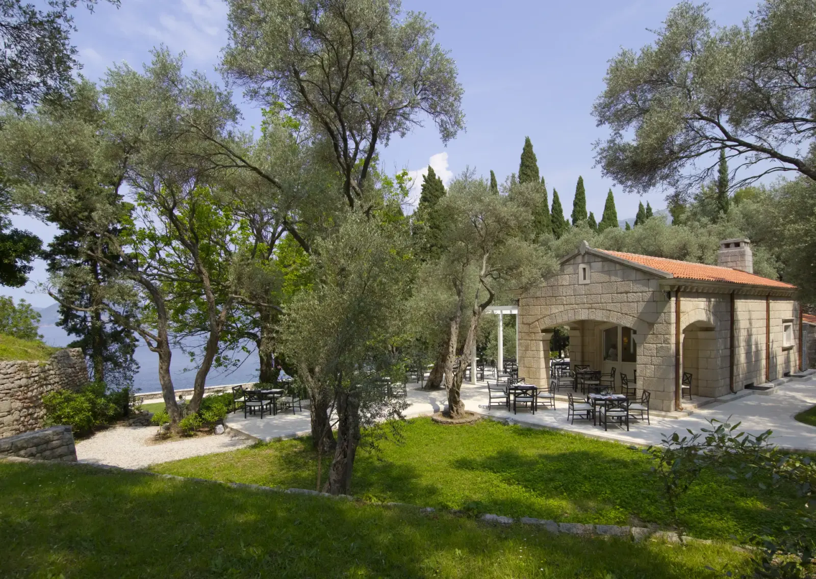 Beach Café på Aman Sveti Stefan, Montenegro