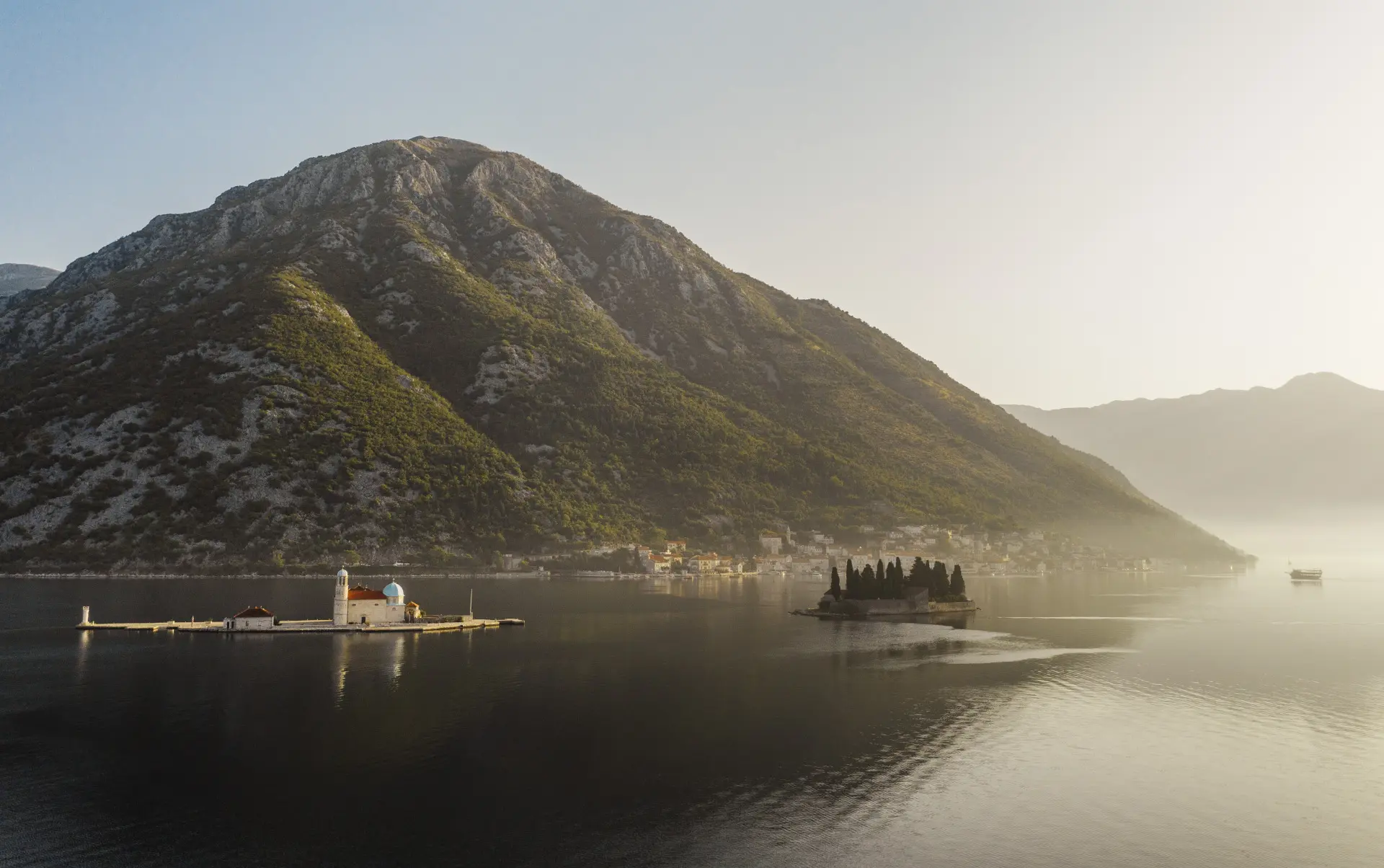Church Island ud for Portonovi og One&Only Portonovi, Montenegro