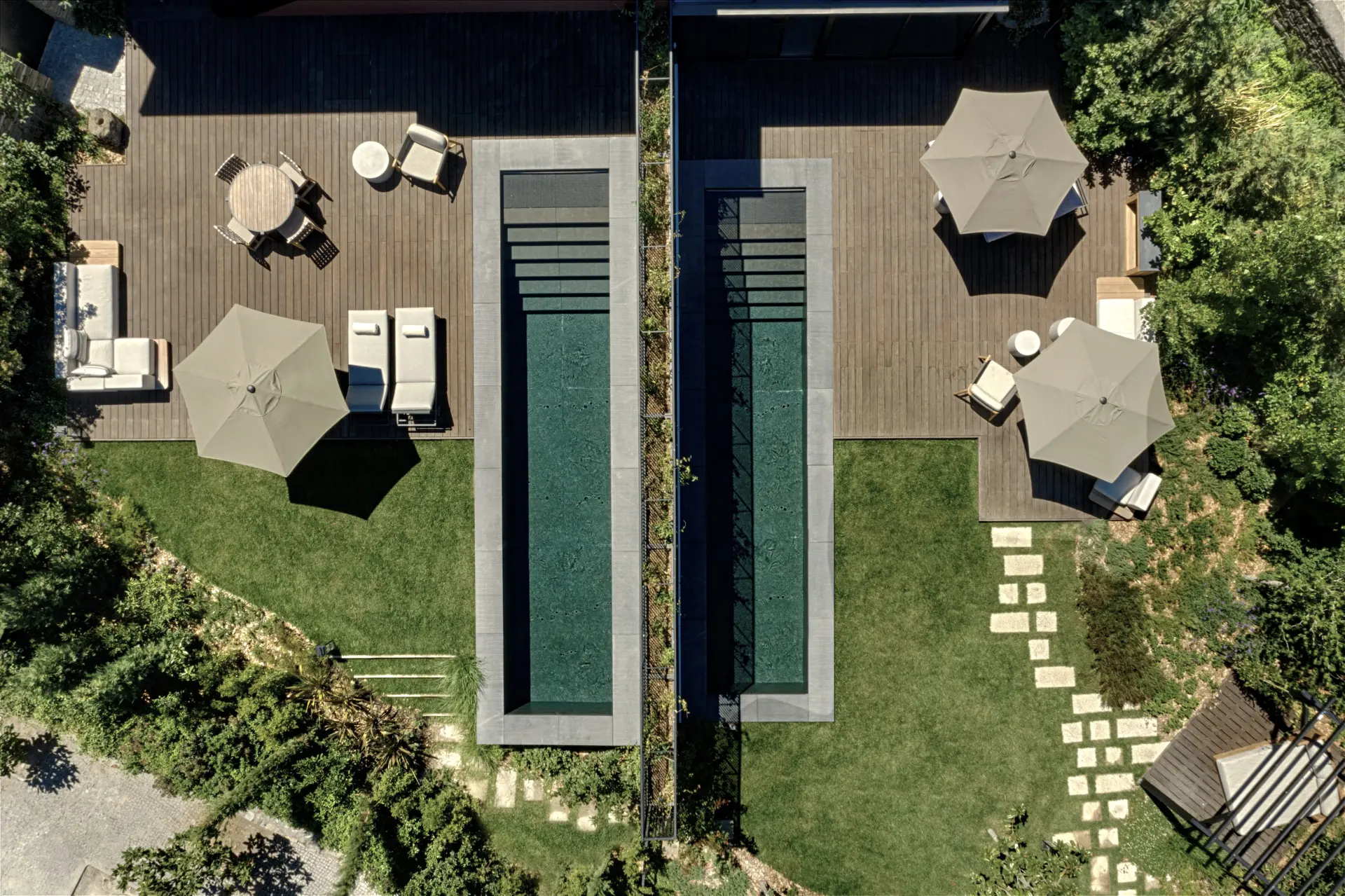 Luftfoto af poolvillaer på Six Senses Douro Valley, Portugal