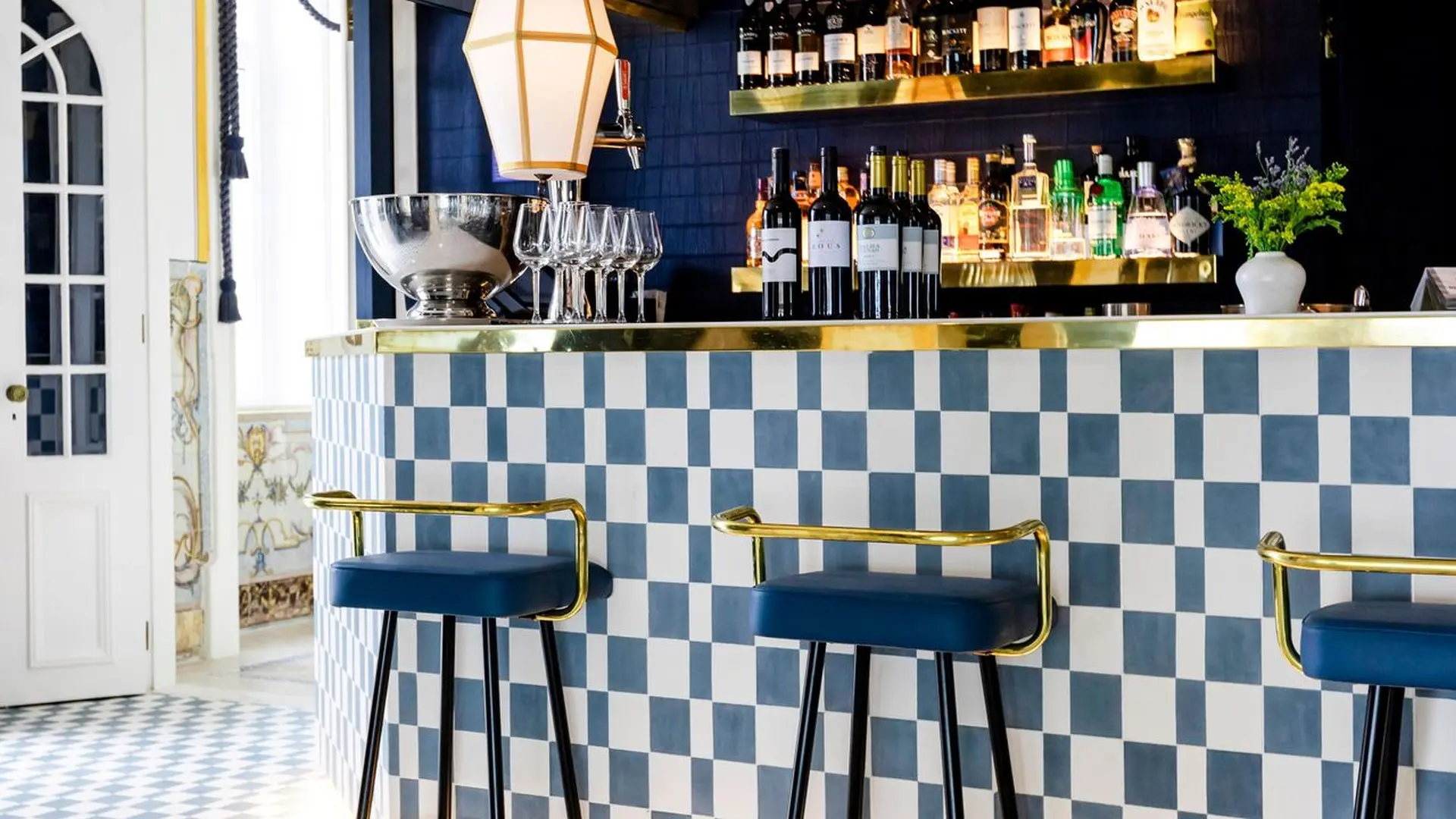 Bar på The Albatroz Hotel, Portugal