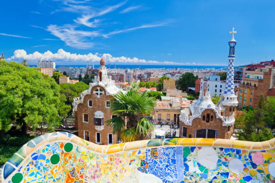 Gaudi's Parc Guell i Barcelona, Spanien