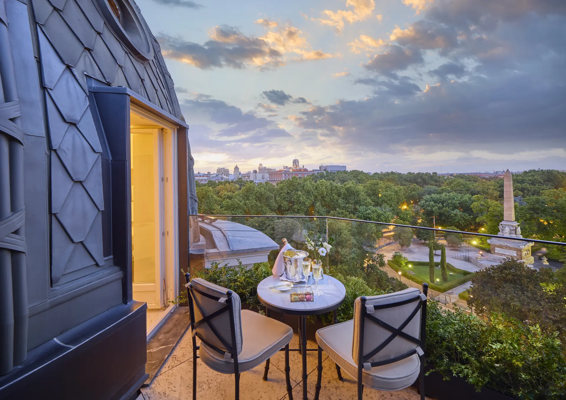 Udsigt fra terrasse på Mandarin Oriental Madrid, Spanien