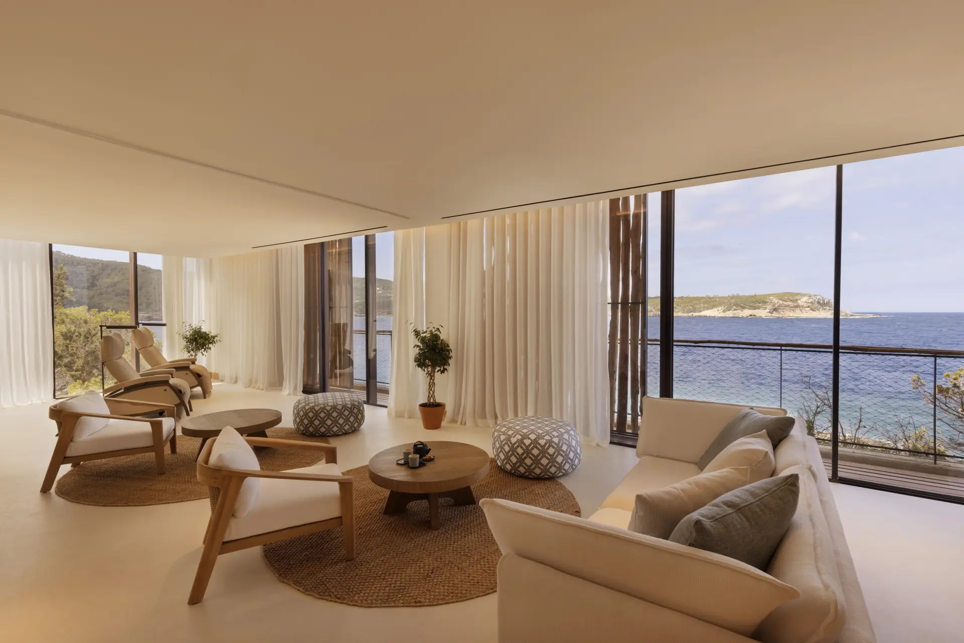 Rose Bar på Six Senses Ibiza, Spanien