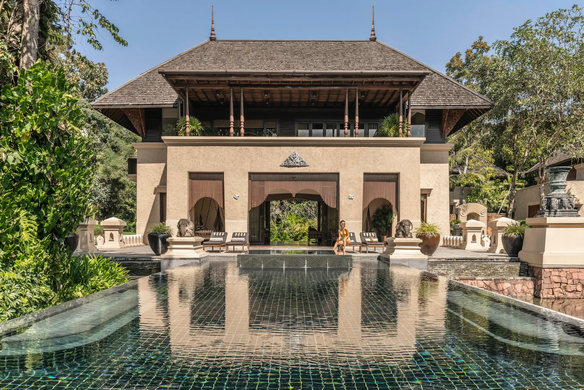 Pool på Four Seasons Chang Mai i Thailand