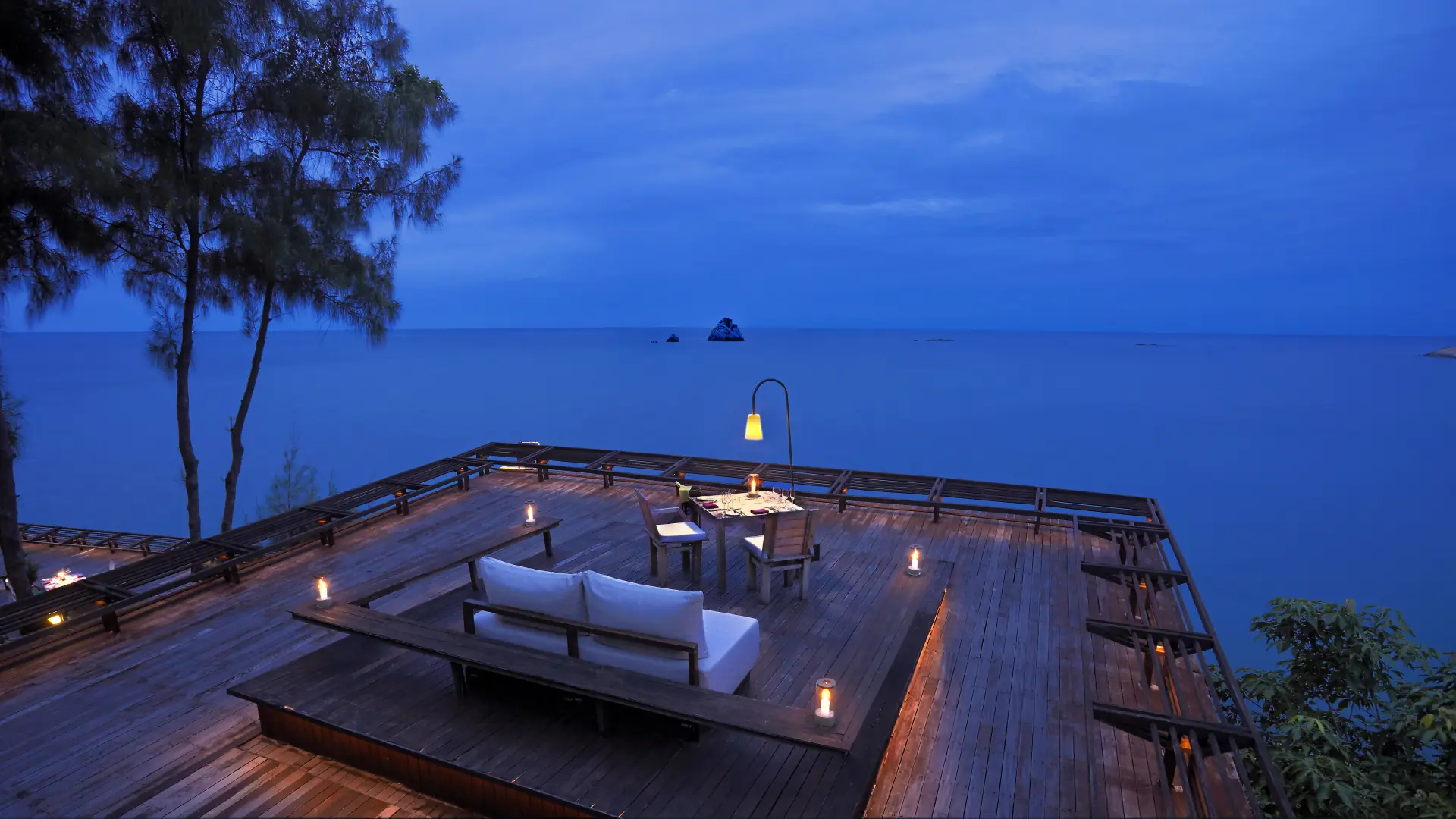 Dining on the Rocks for to på Six Senses Koh Samui, Thailand