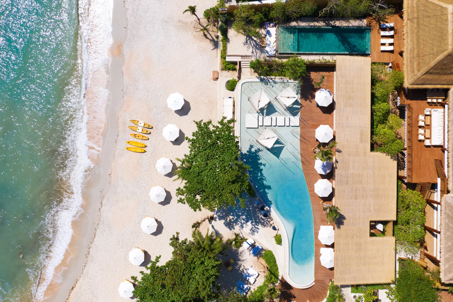 Strandbar og pool på Six Senses Koh Samui, Thailand