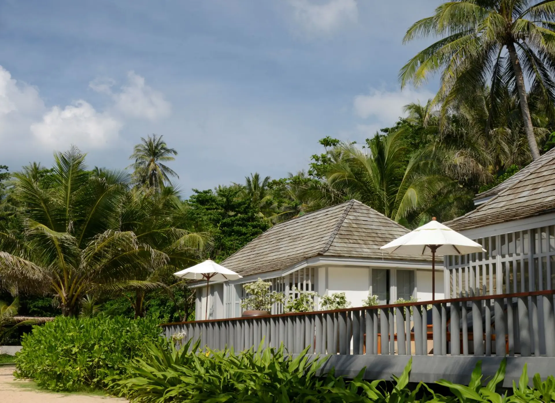 Beach studio suite på The Surin Phuket i Thailand
