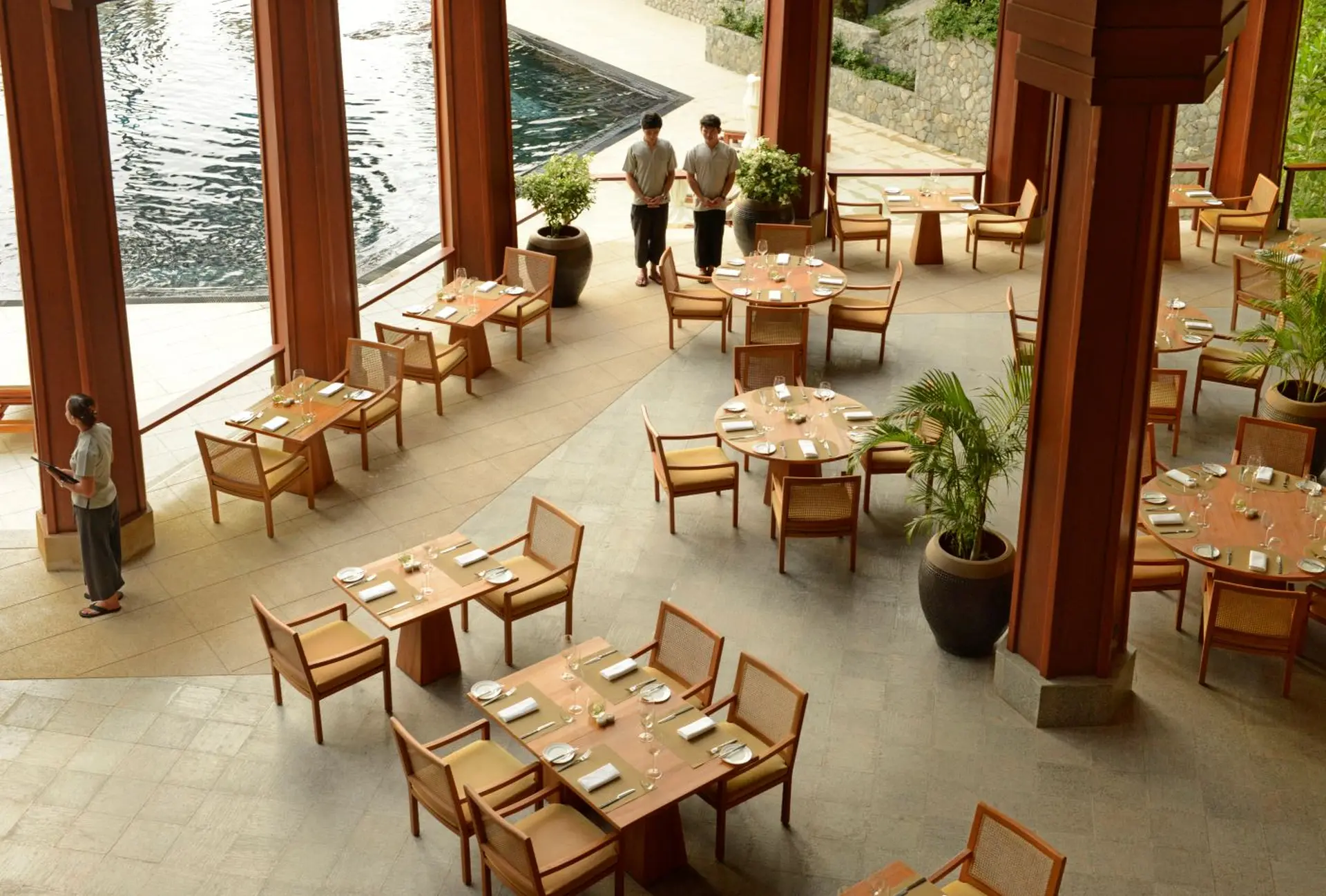 Sunset cafe på The Surin Phuket i Thailand