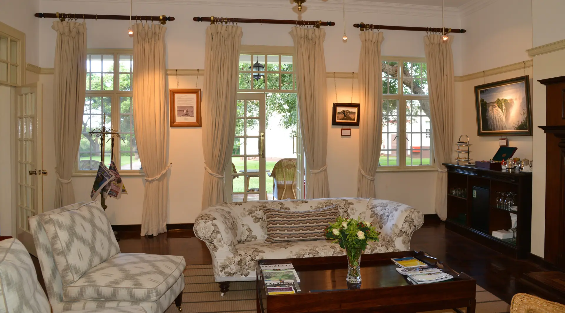 Stables Wing Lounge på The Victoria Falls Hotel, Zimbabwe