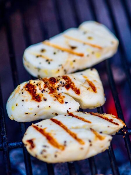 Vær med til og smag på den græske halloumi på Cap St Georges Hotel & Resort, Cypern