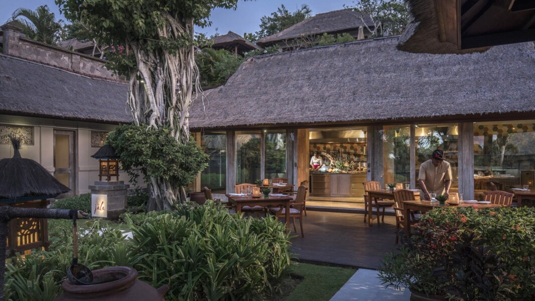 Jala restaurant på Four Seasons Jimbaran Bay på Bali