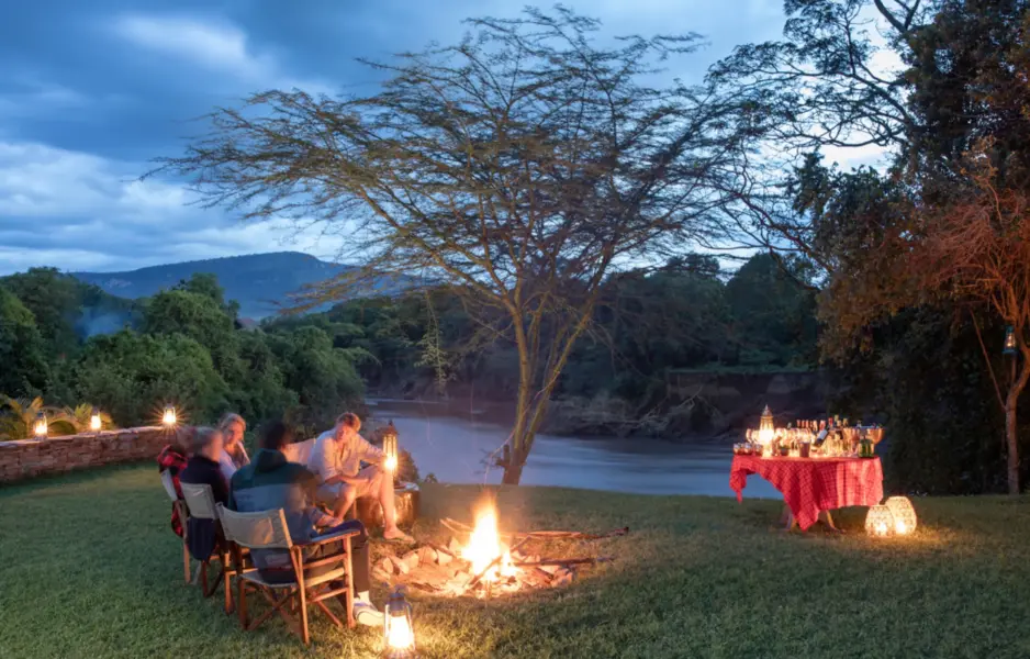 Bålhygge på House in the wild i Kenya