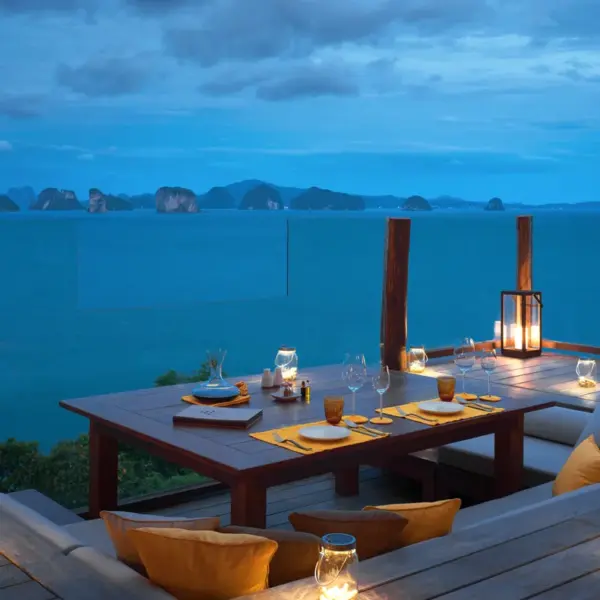 In Villa dinning på Hiltop på Six Senses Yao Noi i Thailand