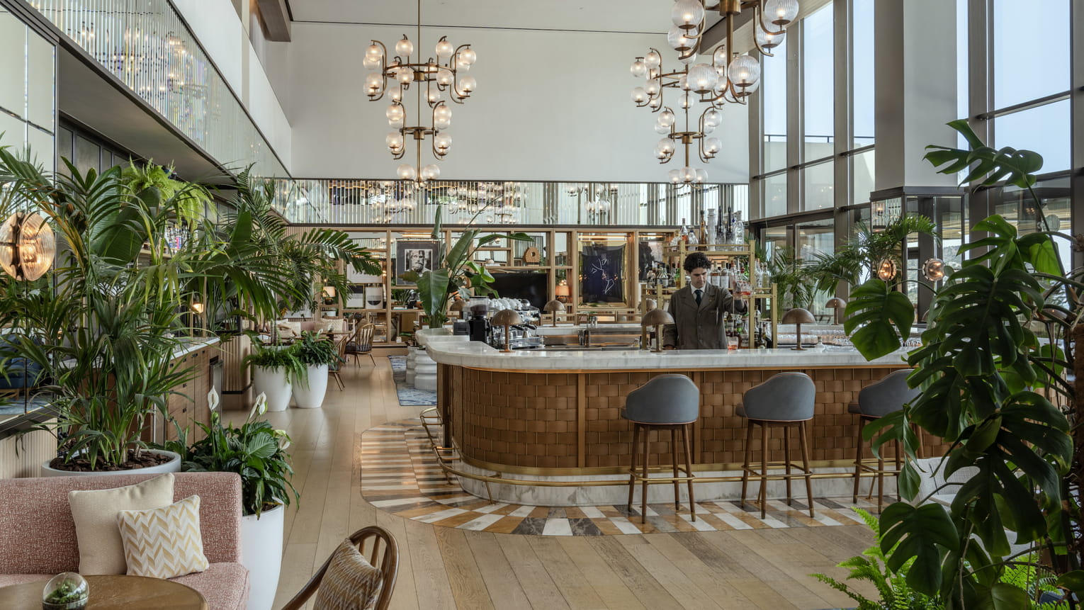 Avra Bar and Lounge, Four Seasons Astir Palace, Athen