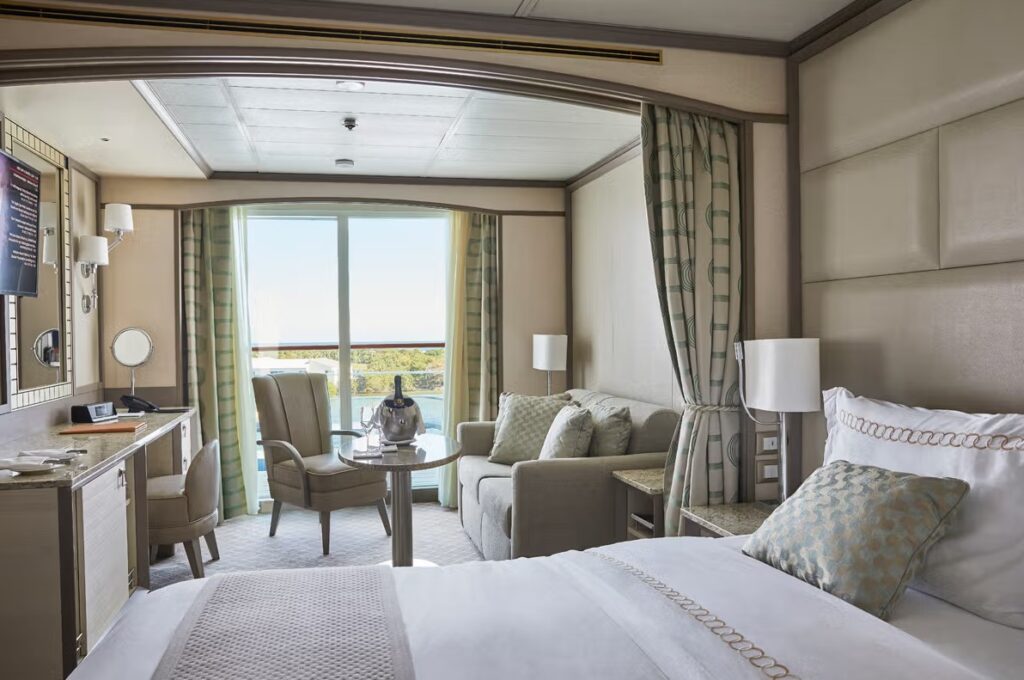 Superior Veranda Suite ombord på Silver Shadow fra Silversea Cruises
