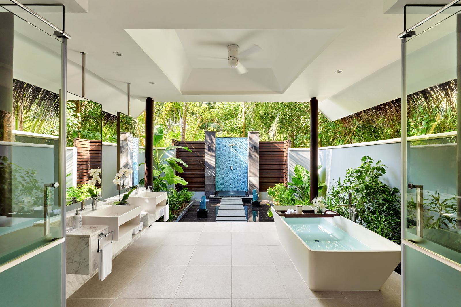 Deluxe Beach Pool Villa på Niyama Private Islands Maldives, Maldiverne